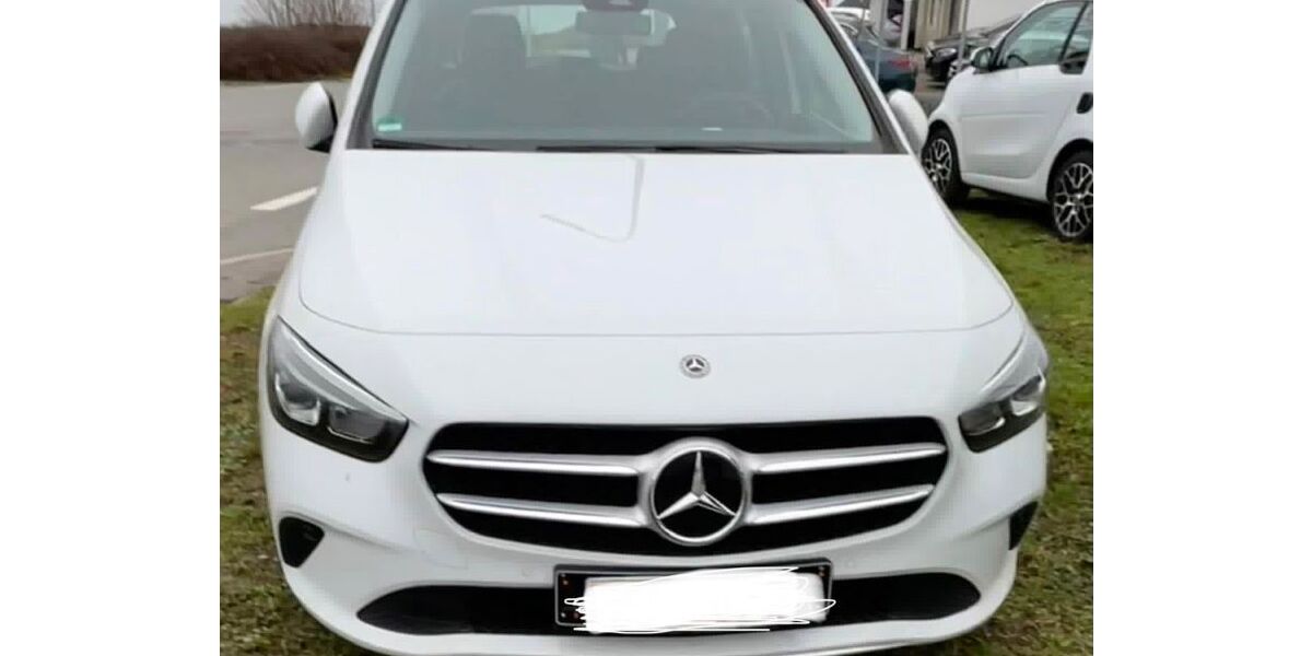 Mercedes-Benz B 220 55.000 km 23.500 &euro; Langenargen 88085