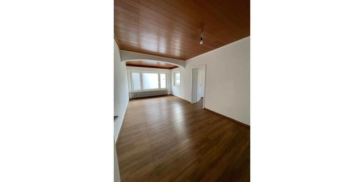 Erdgeschoßwohnung Friedrichshafen - 4 Zimmer, 108 m&sup2;, 1.700&euro; | Angebot:24605673
