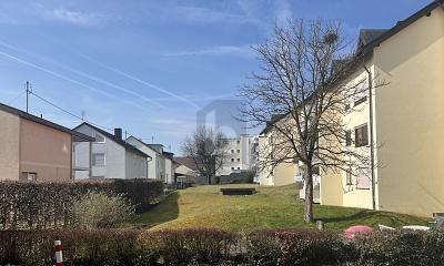 NEUE FENSTER, NEUE HEIZUNG, BALKON UND GARAGE - Etagenwohnung Salem | Angebot:27229200