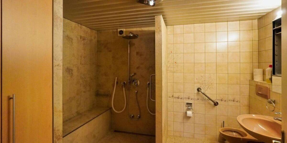 Mehrfamilienhaus, Wohnhaus Uhldingen-Mühlhofen Oberuhldingen - 8 Zimmer, 226 m&sup2;, 779.000&euro; | Angebot:25743461