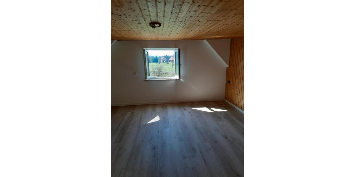 Bauernhaus, Landhaus Fronreute - 6.5 Zimmer, 150 m&sup2;, 1.350&euro; | Angebot:25968332