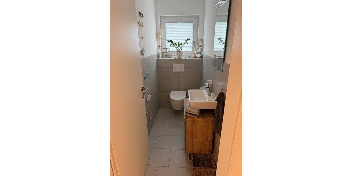 Erdgeschoßwohnung Überlingen - 3 Zimmer, 99 m&sup2;, 1.700&euro; | Angebot:26580017