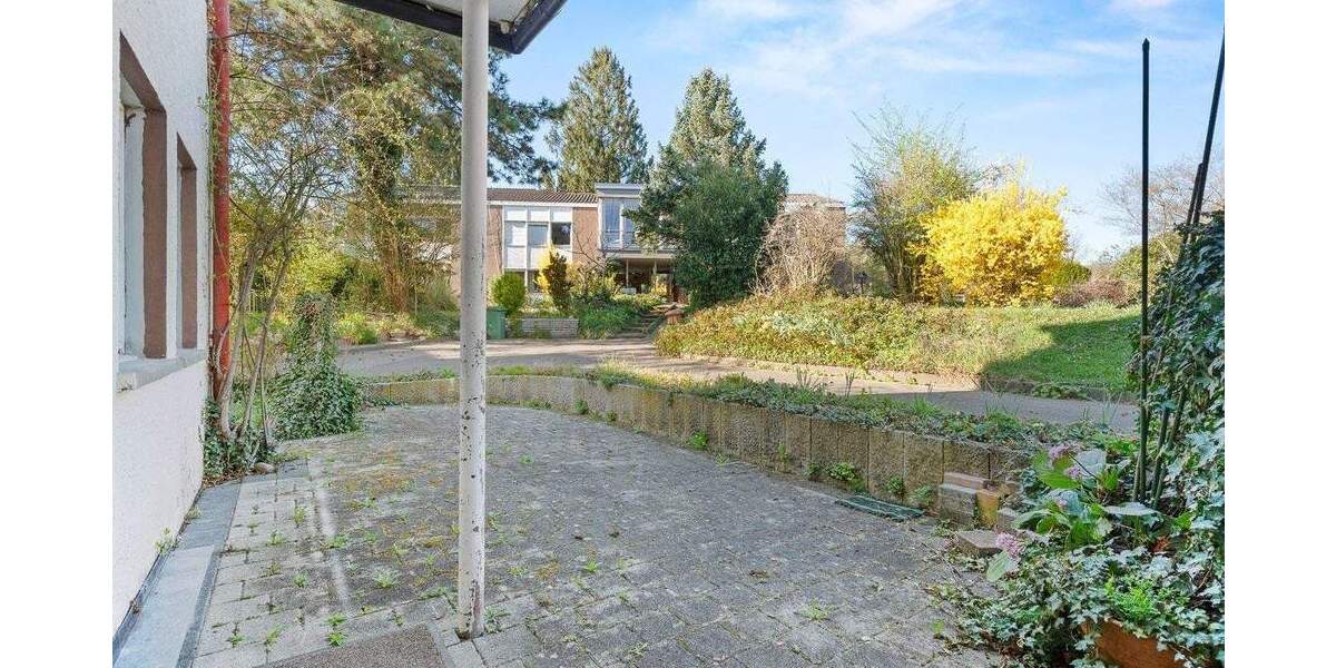 Mehrfamilienhaus, Wohnhaus Konstanz Allmannsdorf - 9 Zimmer, 217 m&sup2;, 940.000&euro; | Angebot:25731015