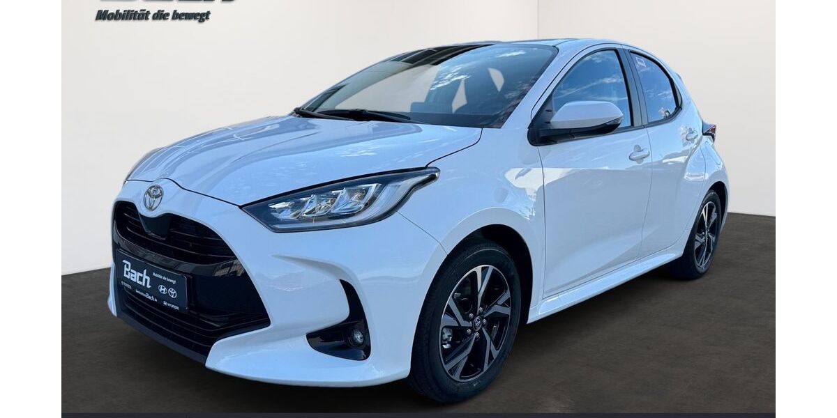 Toyota Yaris 7.000 km 23.430 &euro; Friedrichshafen 88046