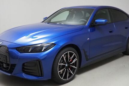 BMW i4 15.637 km 54.890 &euro; Ravensburg 88213