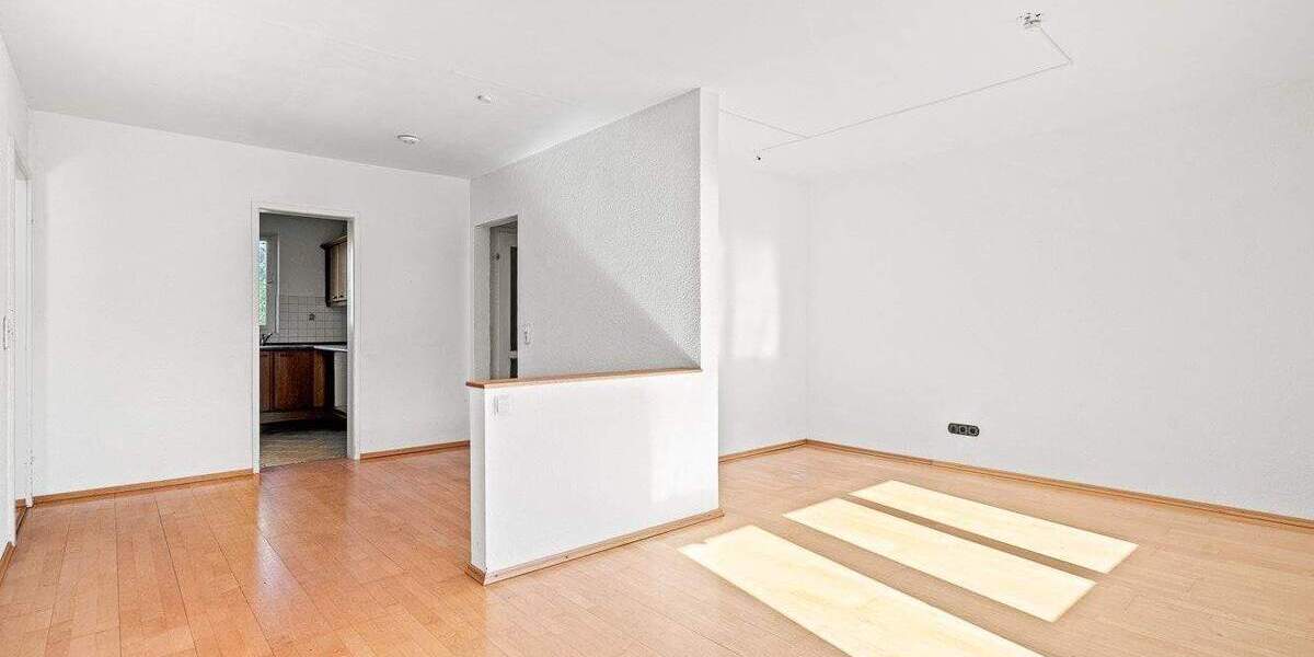 Mehrfamilienhaus, Wohnhaus Konstanz Allmannsdorf - 9 Zimmer, 217 m&sup2;, 940.000&euro; | Angebot:25731015