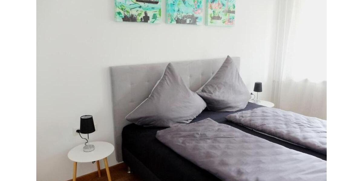 Hochparterre Friedrichshafen - 2 Zimmer, 58 m&sup2;, 1.200&euro; | Angebot:24247548