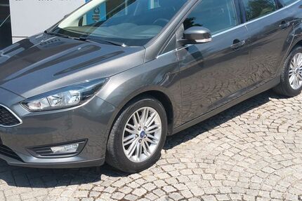 Ford Focus 71.000 km 10.490 &euro; Überlingen 88662