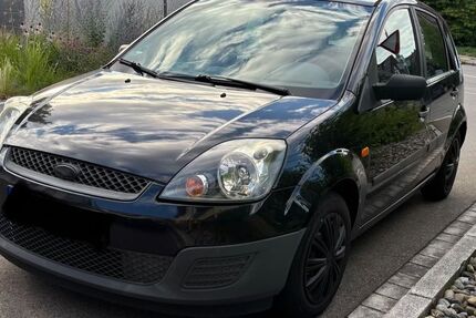 Ford Fiesta 190.000 km 1.650 &euro; Lindau 88131