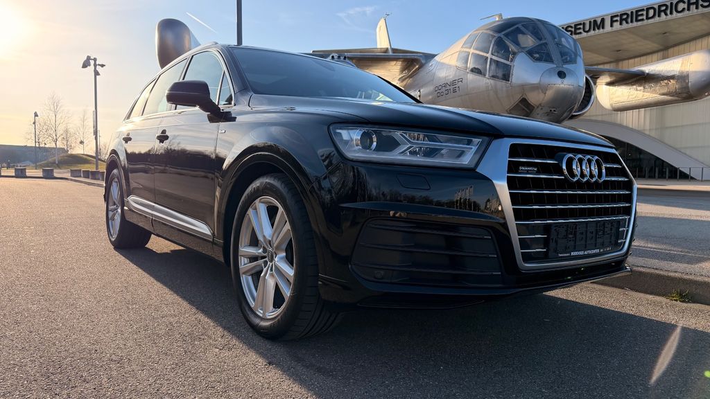 Audi Q7 200.000 km 22.890 &euro; Friedrichshafen 88045