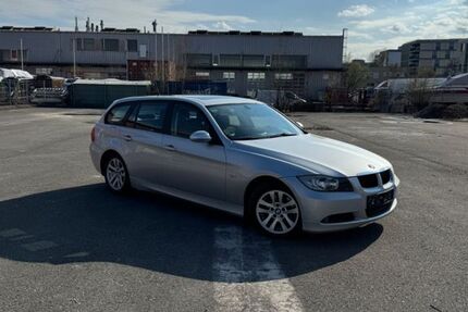 BMW 320 210.000 km 6.500 &euro; Konstanz 78467