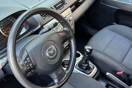 Mazda 2 129.000 km 2.000 &euro; Markdorf 88677