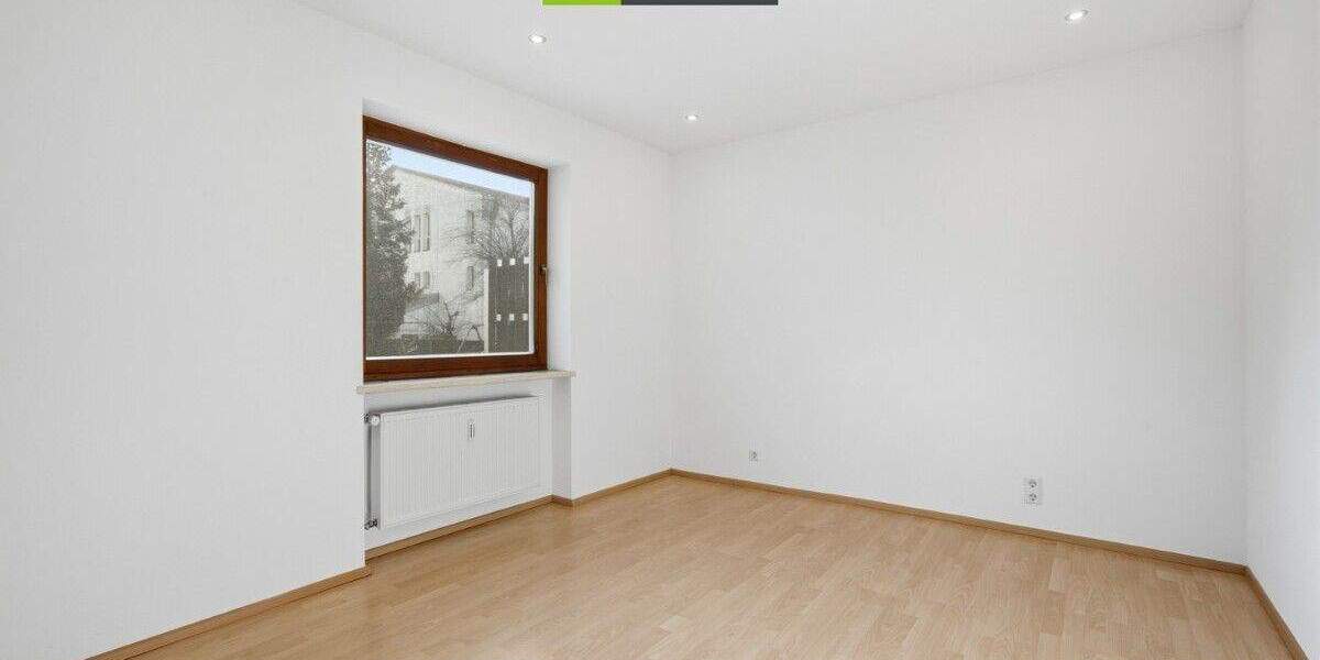 Etagenwohnung Ravensburg Weingartshof - 3 Zimmer, 75 m&sup2;, 269.000&euro; | Angebot:25693648