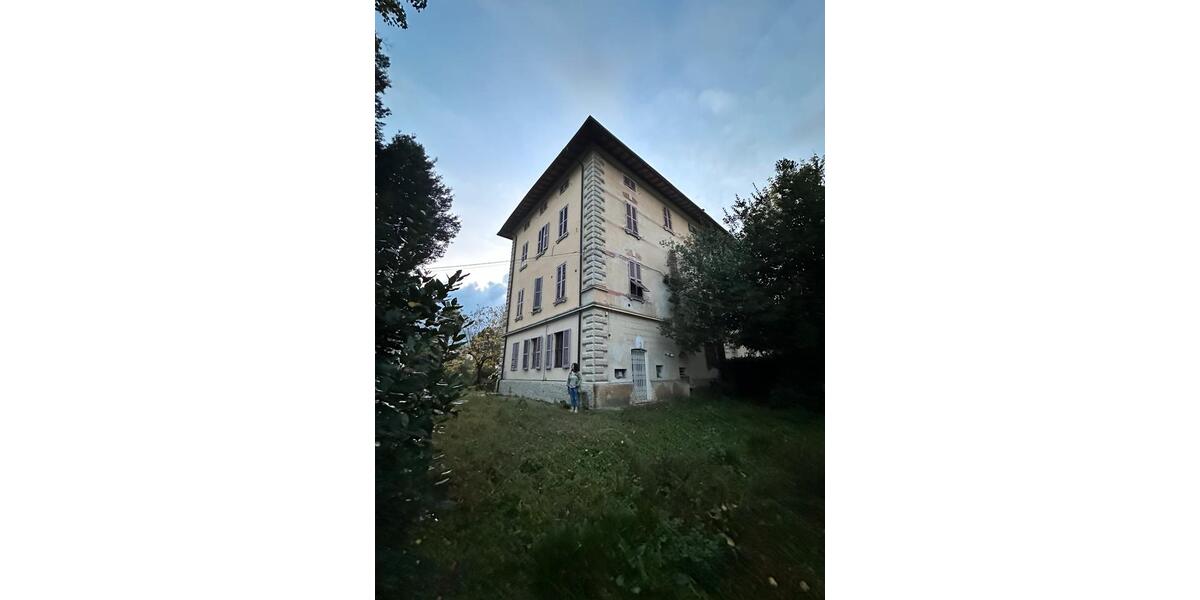 Einfamilienhaus Tettnang - 9 Zimmer, 318 m&sup2;, 900.000&euro; | Angebot:19497430