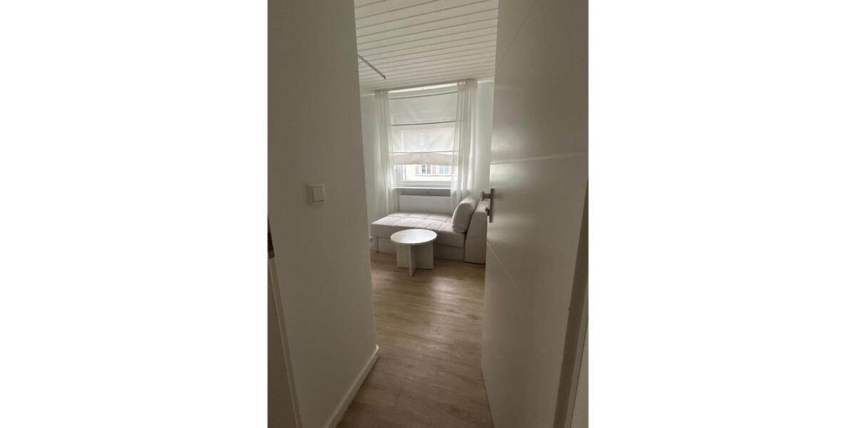 Etagenwohnung Friedrichshafen Allmannsweiler - 1 Zimmer, 10 m&sup2;, 590&euro; | Angebot:25637001
