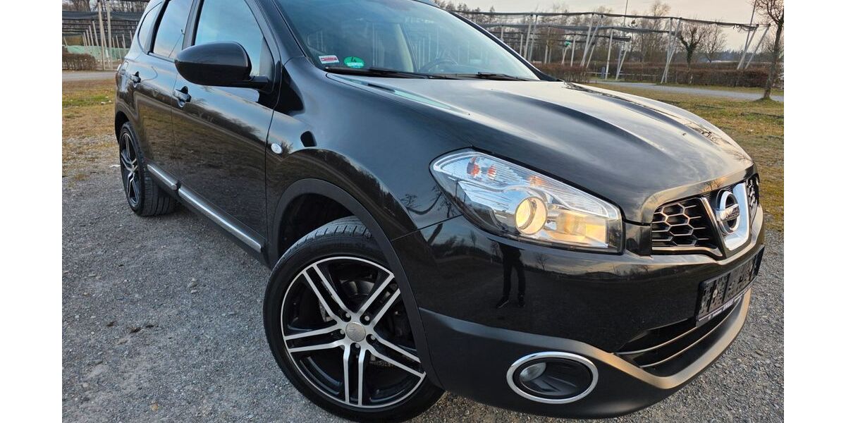 Nissan Qashqai+2 149.000 km 7.850 &euro; Friedrichshafen 88045