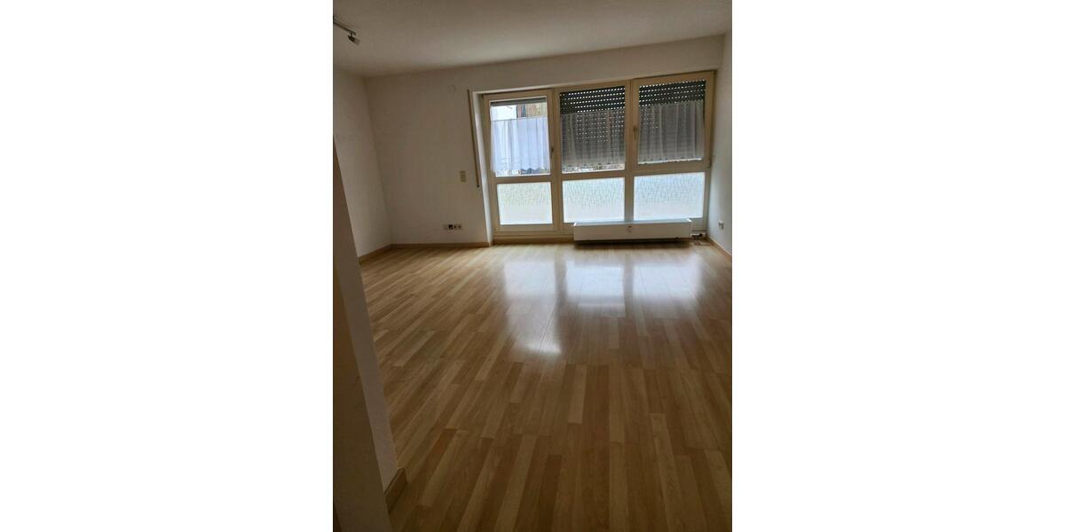 Erdgeschoßwohnung Wangen im Allgäu - 2 Zimmer, 49 m&sup2;, 750&euro; | Angebot:25963177