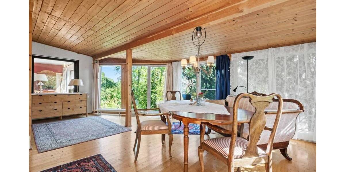 Einfamilienhaus Markdorf - 6 Zimmer, 230 m&sup2;, 695.000&euro; | Angebot:25668331