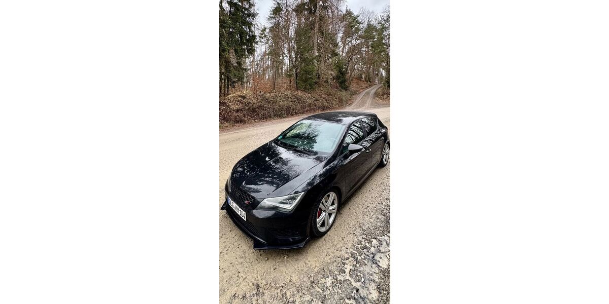 Seat Leon 146.000 km 17.800 &euro; Tettnang 88069