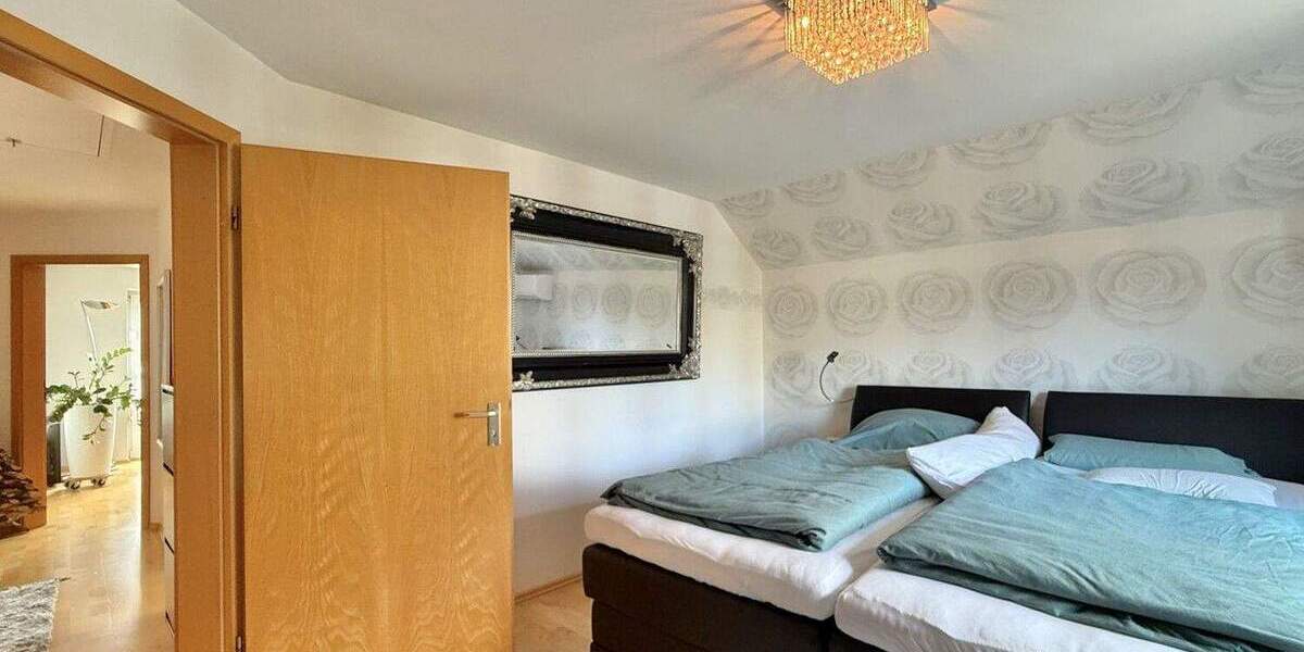 Mehrfamilienhaus, Wohnhaus Uhldingen-Mühlhofen Oberuhldingen - 7 Zimmer, 207 m&sup2;, 984.000&euro; | Angebot:25732882