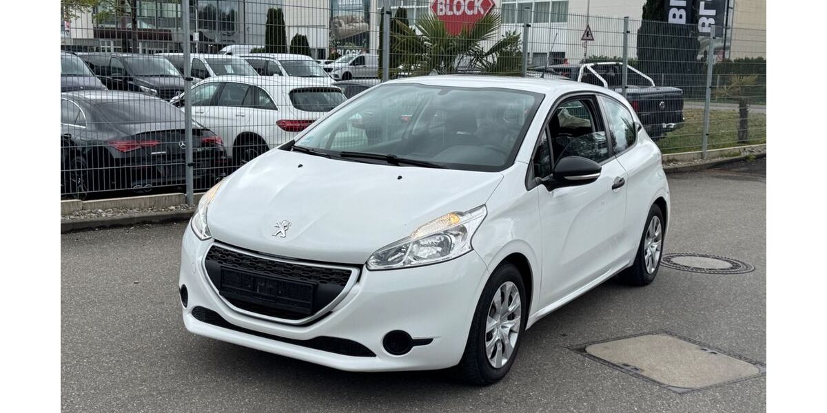 Peugeot 208 115.000 km 2.999 &euro; Meckenbeuren 88074