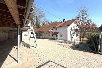 Haus Horgenzell - 7 Zimmer, 230 m&sup2;, 750.000&euro; | Angebot:25832936