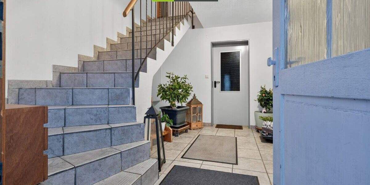 Mehrfamilienhaus, Wohnhaus Ebenweiler - 9 Zimmer, 218 m&sup2;, 429.000&euro; | Angebot:25776460