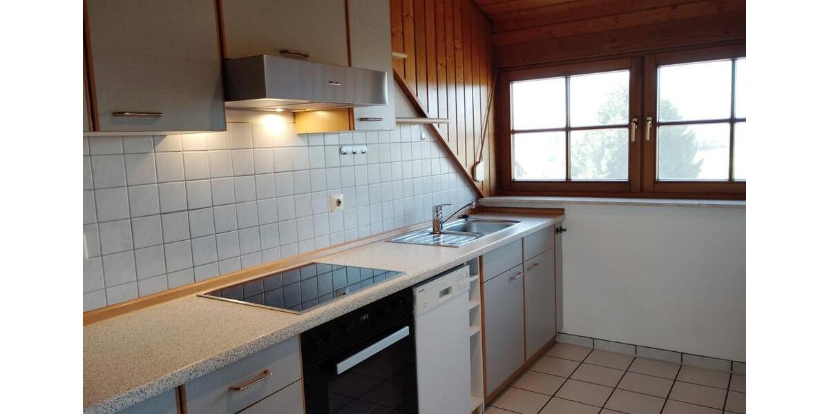 Dachgeschoßwohnung Baienfurt - 3 Zimmer, 75 m&sup2;, 1.270&euro; | Angebot:25300082