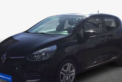 Renault Clio 83.160 km 10.990 &euro; Markdorf 88677