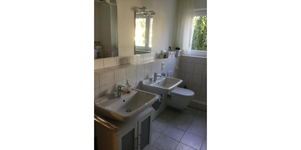 Etagenwohnung Immenstaad am Bodensee - 3.5 Zimmer, 92 m&sup2;, 680.000&euro; | Angebot:26757455