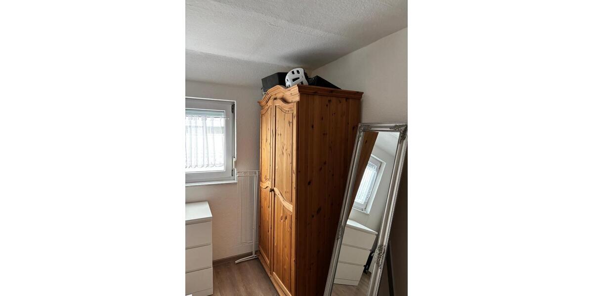 Dachgeschoßwohnung Friedrichshafen Allmannsweiler - 2 Zimmer, 50 m&sup2;, 680&euro; | Angebot:25945553