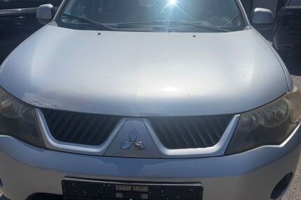 Mitsubishi Outlander 220.000 km 2.990 &euro; Meckenbeuren 88074
