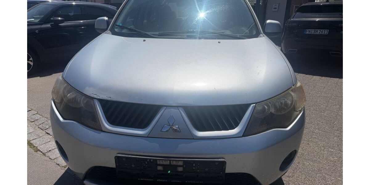 Mitsubishi Outlander 220.000 km 2.990 &euro; Meckenbeuren 88074