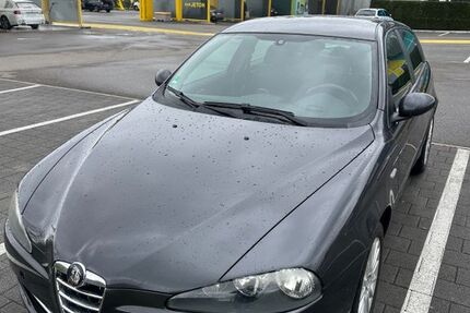 Alfa Romeo 147 132.000 km 3.000 &euro; Konstanz 78467