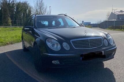 Mercedes-Benz E 280 235.000 km 4.700 &euro; Friedrichshafen 88045