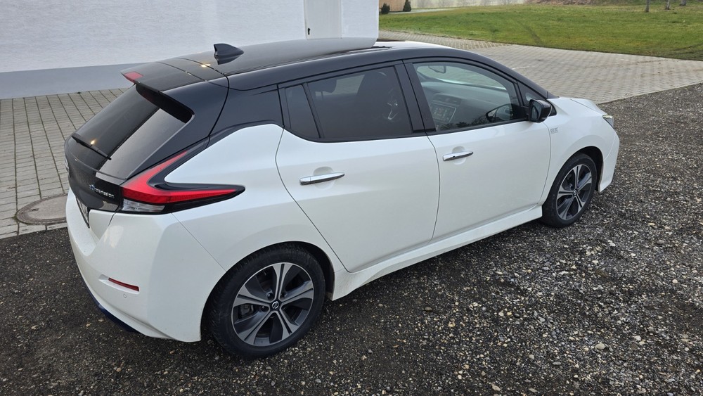 Nissan Leaf 41.946 km 14.499 &euro; Deggenhausertal 88693