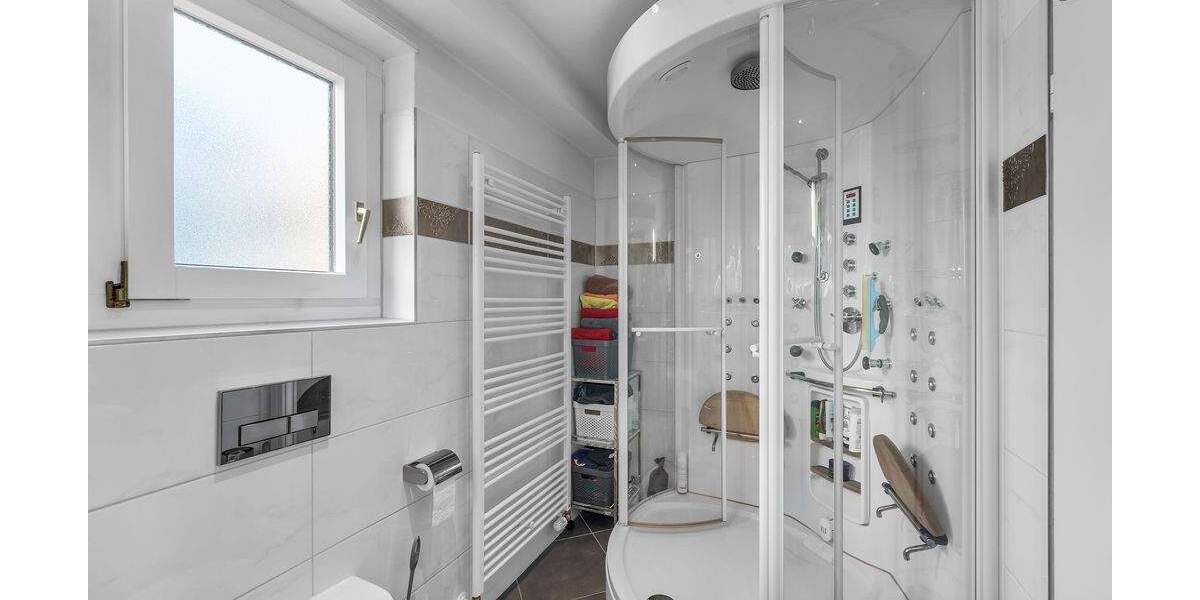 Reihenmittelhaus Konstanz Fürstenberg - 7 Zimmer, 190 m&sup2;, 990.000&euro; | Angebot:25749322