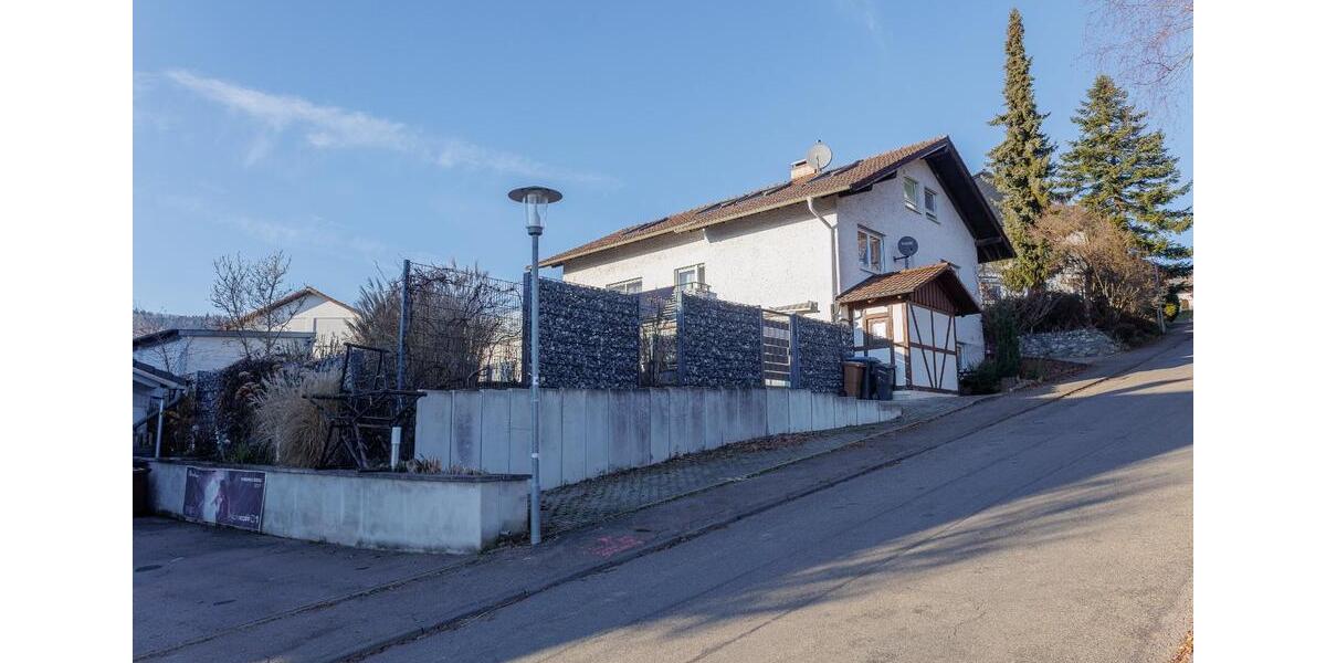 Einfamilienhaus Deggenhausertal - 9 Zimmer, 230 m&sup2;, 749.000&euro; | Angebot:25838542