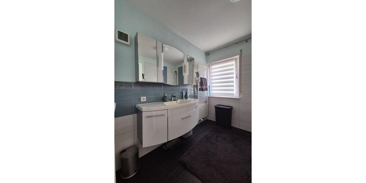 Hochparterre Friedrichshafen Allmannsweiler - 3.5 Zimmer, 93 m&sup2;, 449.000&euro; | Angebot:24522649