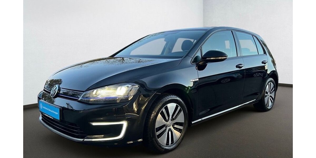 VW Golf 82.000 km 9.150 &euro; Konstanz 78464