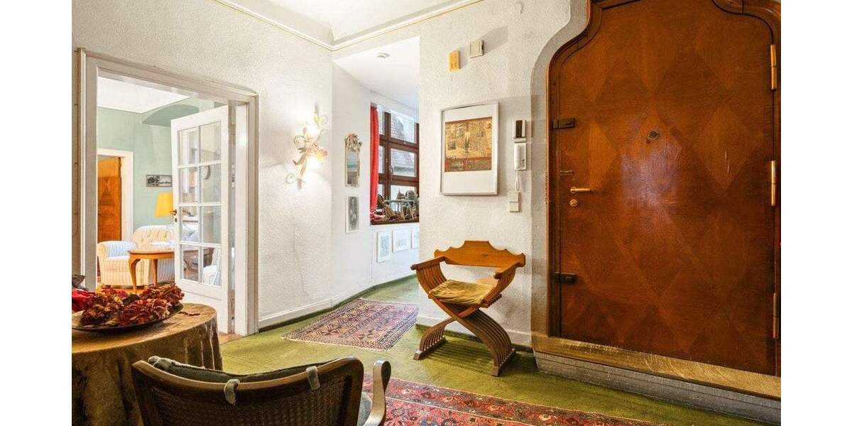 Etagenwohnung Überlingen - 1 Zimmer, 323 m&sup2;, 998.000&euro; | Angebot:25668339