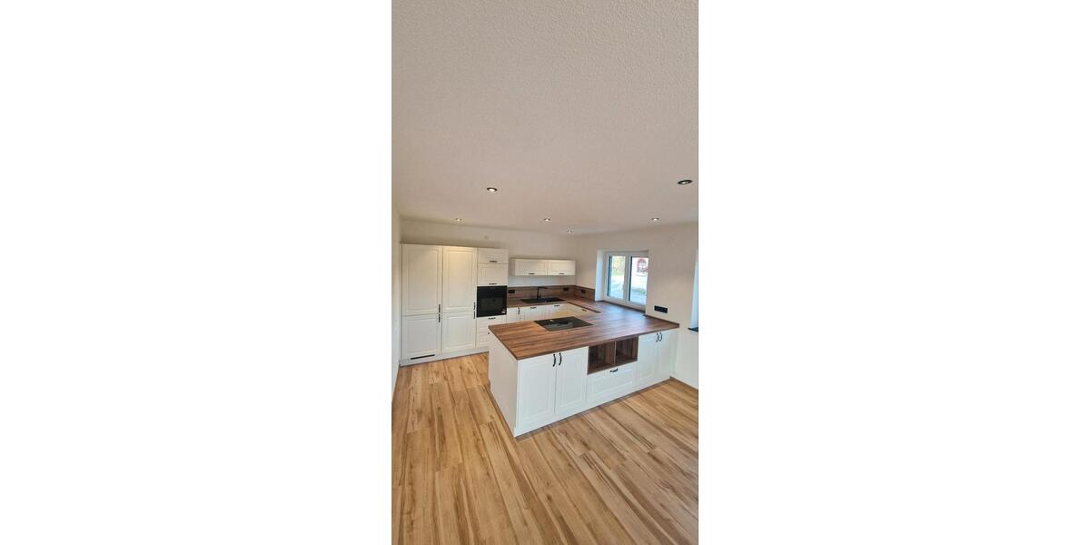 Erdgeschoßwohnung Fronreute - 4 Zimmer, 123 m&sup2;, 1.800&euro; | Angebot:25892610