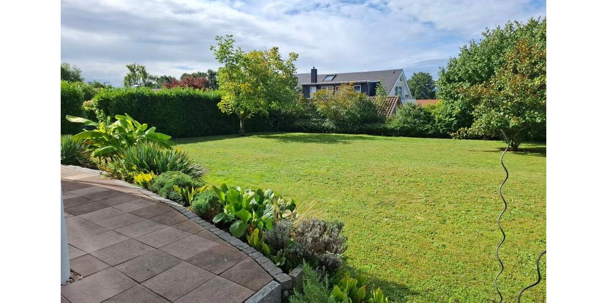 Einfamilienhaus Kressbronn am Bodensee - 5.5 Zimmer, 216 m&sup2;, 1.290.000&euro; | Angebot:23703428