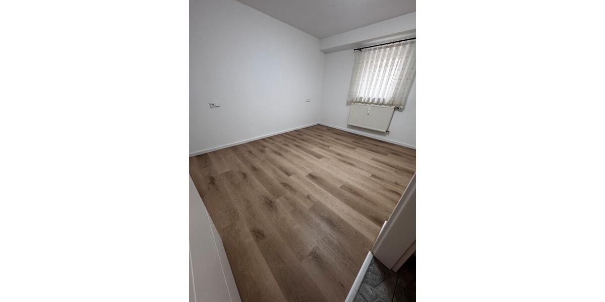 Etagenwohnung Überlingen - 3 Zimmer, 60 m&sup2;, 1.100&euro; | Angebot:25839358