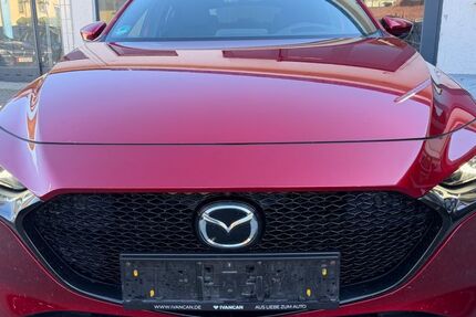 Mazda 3 44.000 km 22.990 &euro; Meckenbeuren 88074