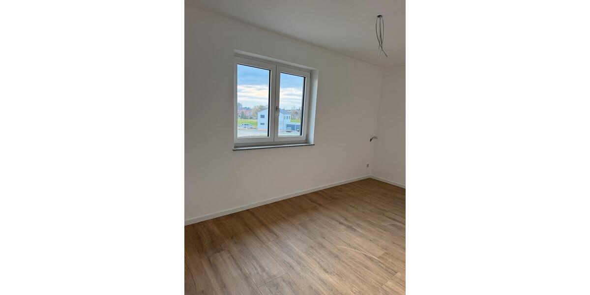 Dachgeschoßwohnung Bergatreute - 4 Zimmer, 115 m&sup2;, 1.680&euro; | Angebot:25967864