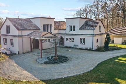 Haus Meersburg - 1 Zimmer, 415 m&sup2;, 4.650.000&euro; | Angebot:26018508