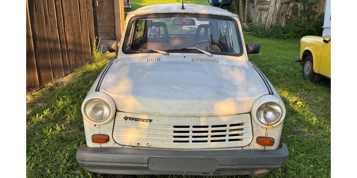 Trabant Andere 78.500 km 1.400 &euro; Fronreute 88273