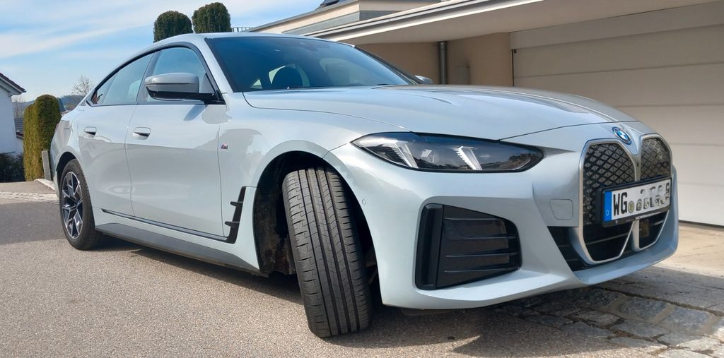 BMW i4 11.000 km 47.900 &euro; Amtzell 88279