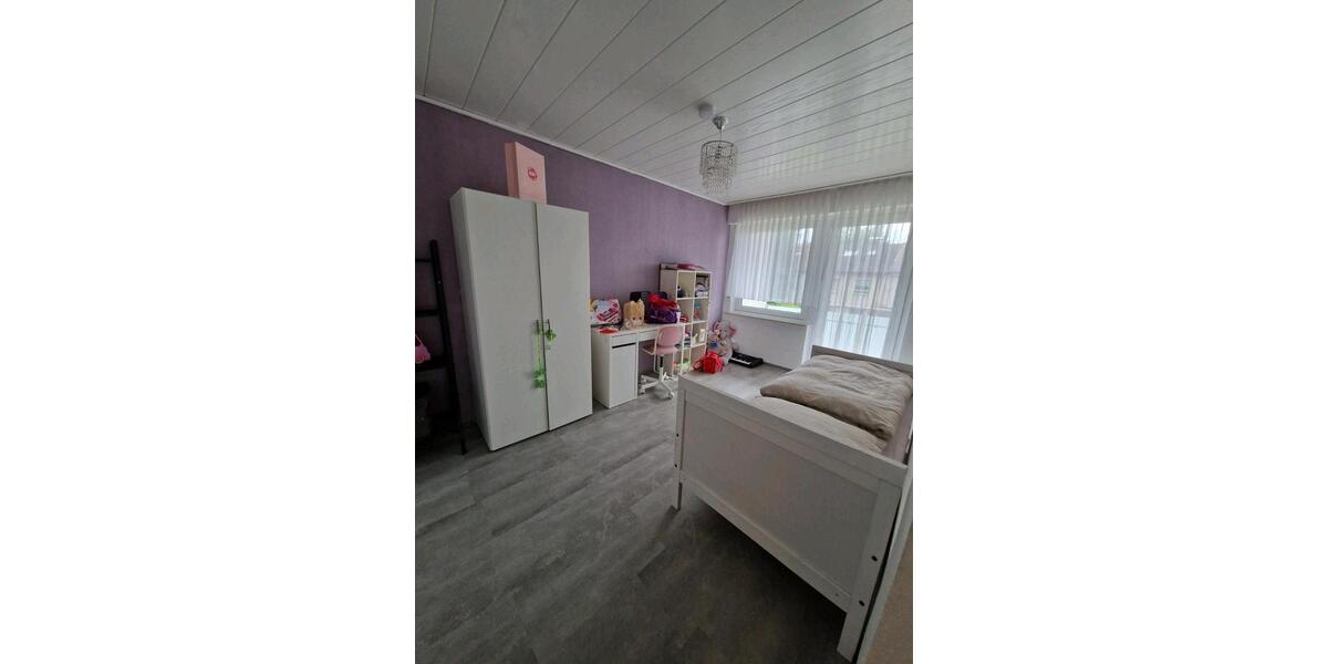 Reihenhaus Friedrichshafen Allmannsweiler - 5 Zimmer, 135 m&sup2;, 550.000&euro; | Angebot:26517904